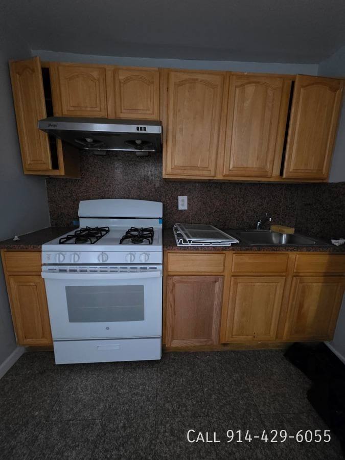 Apartment for rent at 146 Beech St #4E, Yonkers, NY 10701