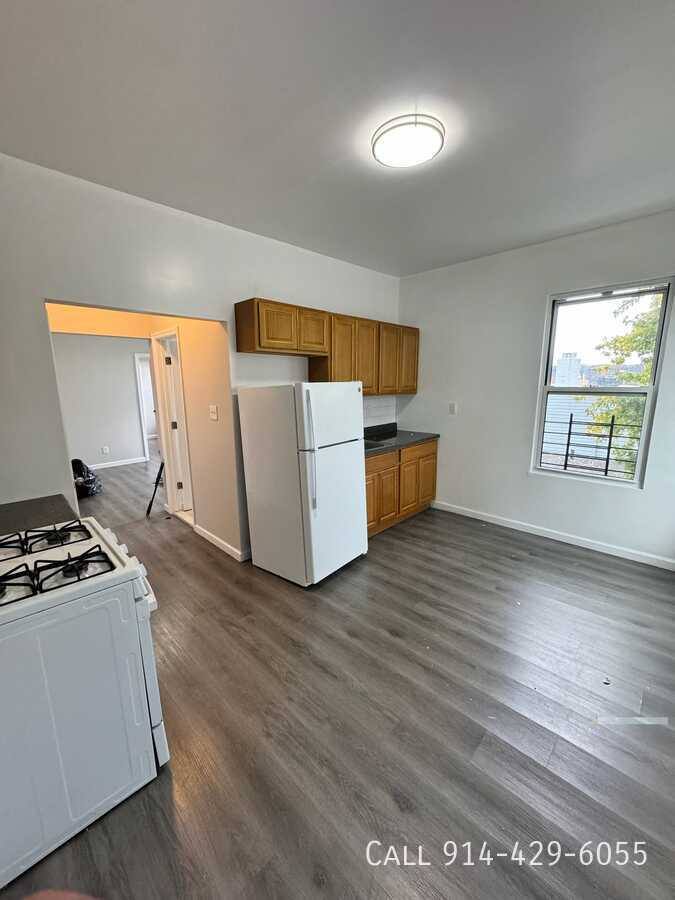 Apartment for rent at 146 Beech St #4E, Yonkers, NY 10701