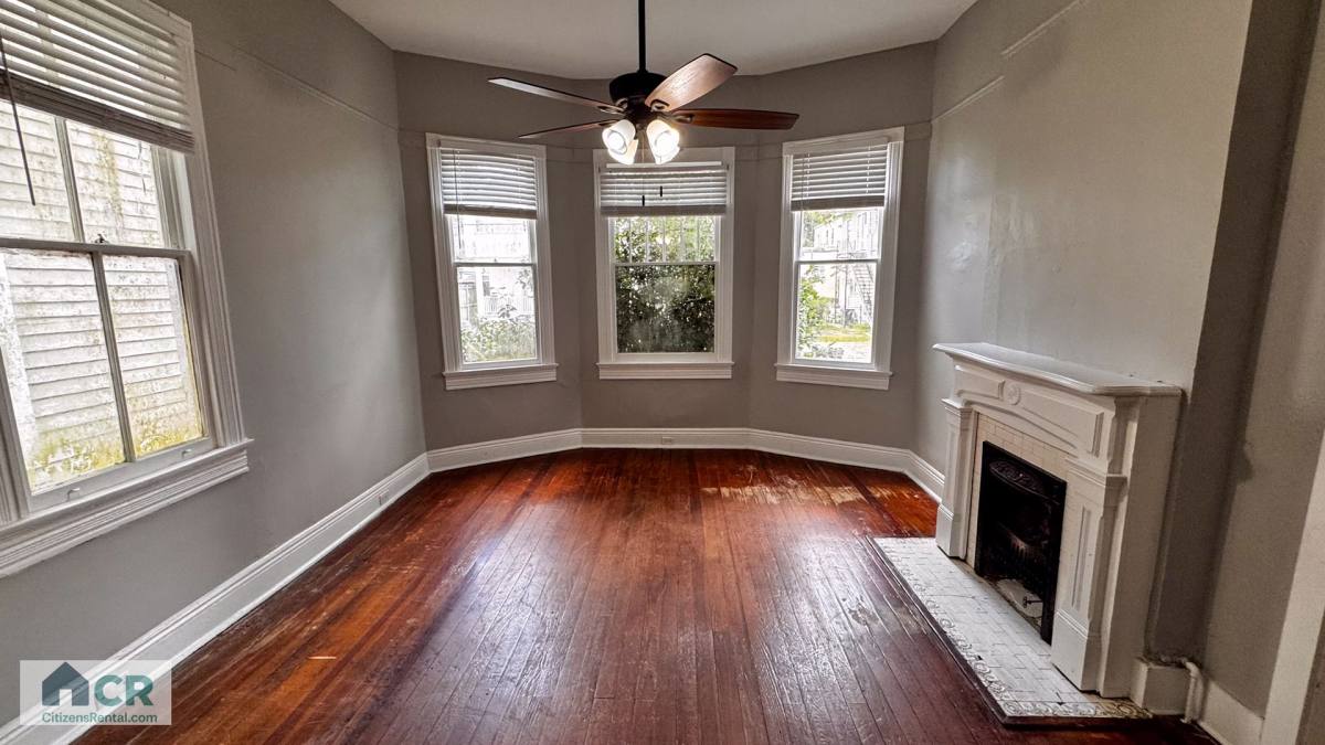 Townhouse for rent at 7414 Burthe St, New Orleans, LA 70118