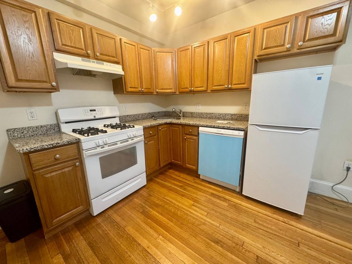 Apartment for rent at 1614 Commonwealth Ave #57, Brighton, MA 02135