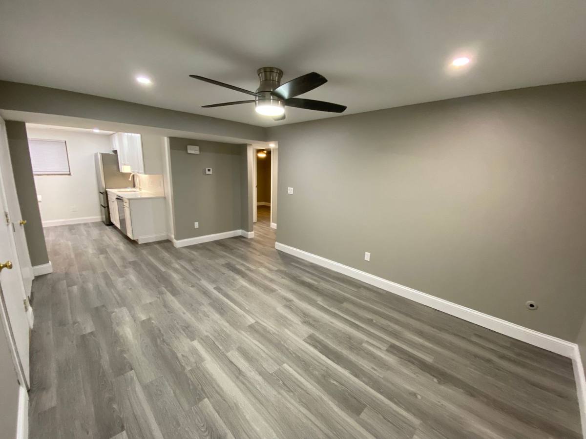 Apartment for rent at 35 E Norwich Ave, Columbus, OH 43201
