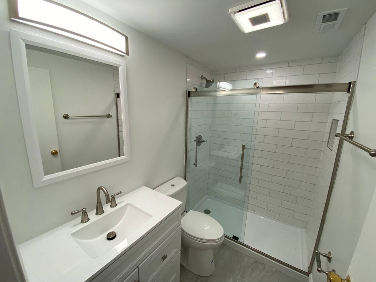 Apartment for rent at 35 E Norwich Ave, Columbus, OH 43201