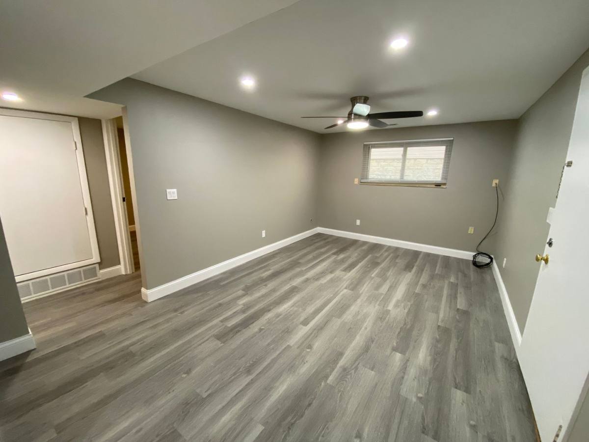 Apartment for rent at 35 E Norwich Ave, Columbus, OH 43201