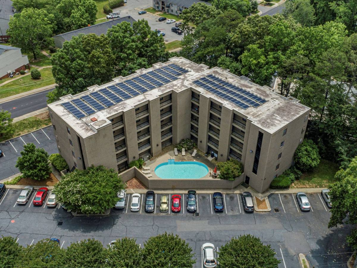 Apartment for rent at 380 9th Ave Dr NE, Hickory, NC 28601