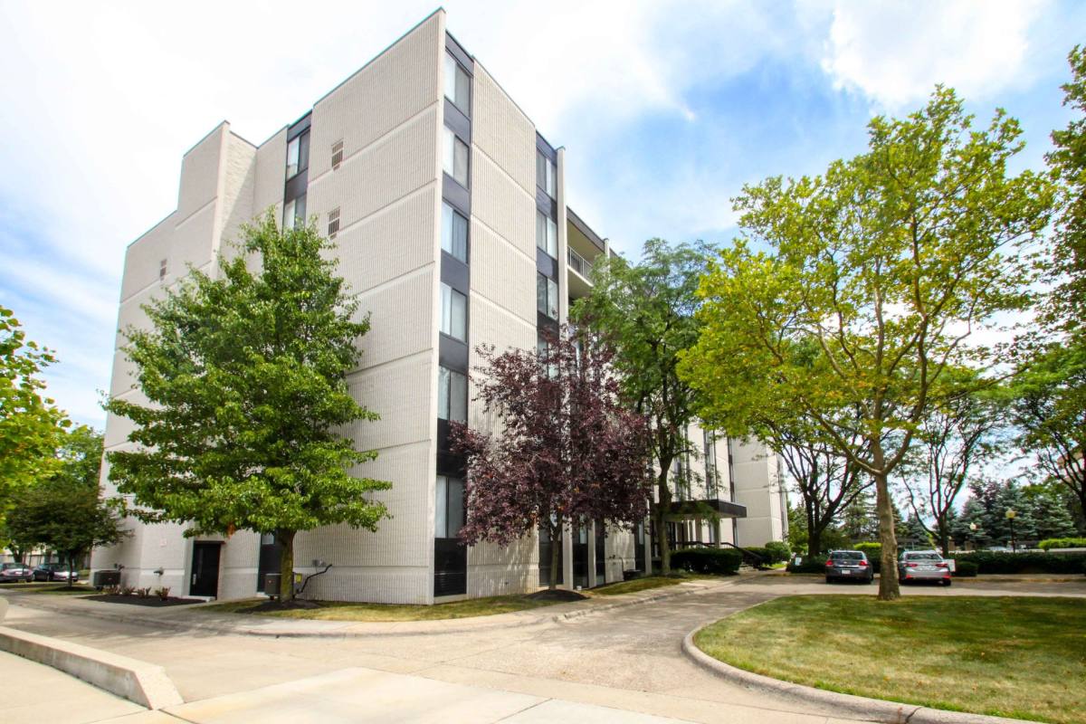 Apartment for rent at 370 S Fifth St, Columbus, OH 43215
