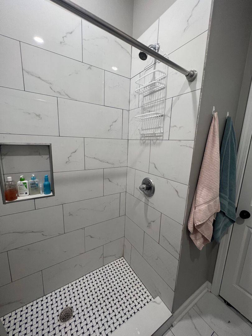 Townhouse for rent at 7522 Burthe St, New Orleans, LA 70118