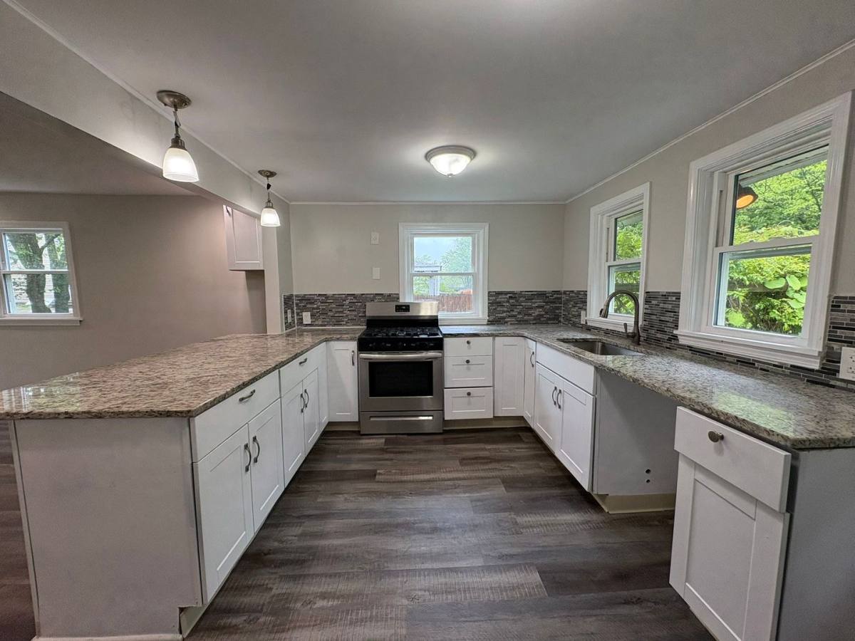 House for rent at 649 Maplewood Ave, Brunswick, OH 44212
