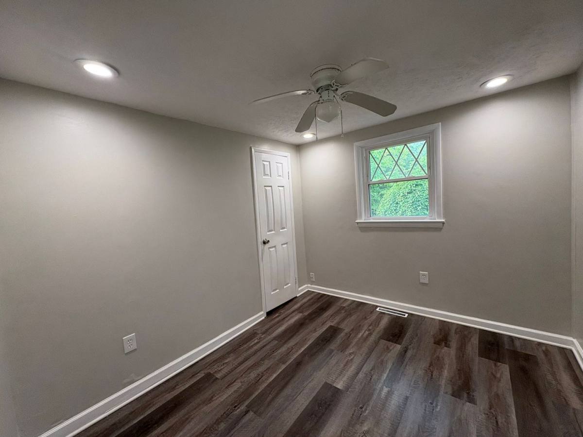 House for rent at 649 Maplewood Ave, Brunswick, OH 44212