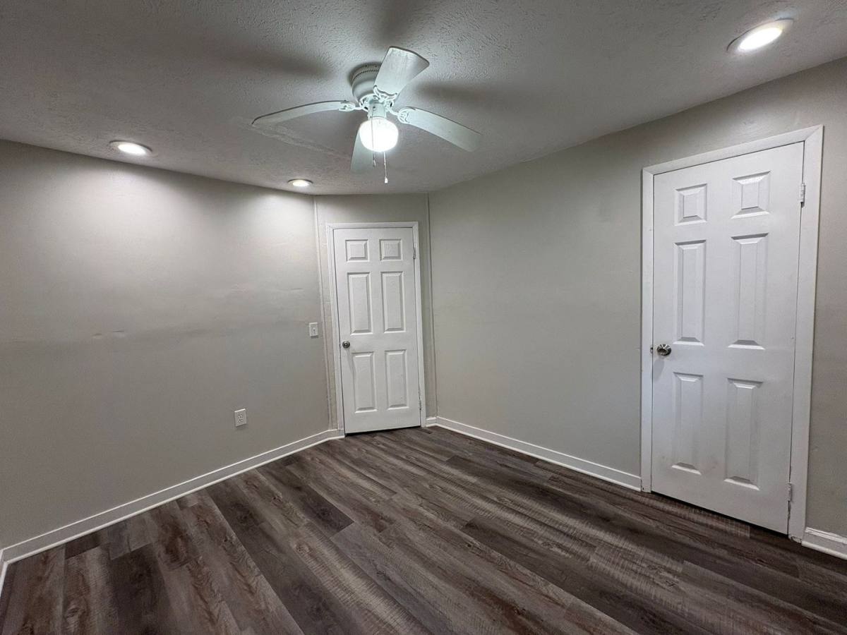 House for rent at 649 Maplewood Ave, Brunswick, OH 44212