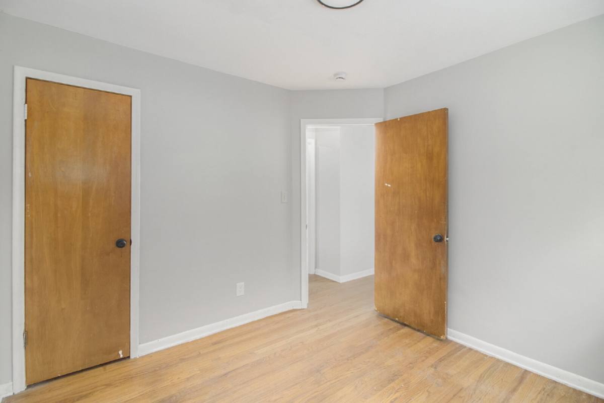 Townhouse for rent at 19421 Moross Rd #1, Detroit, MI 48224