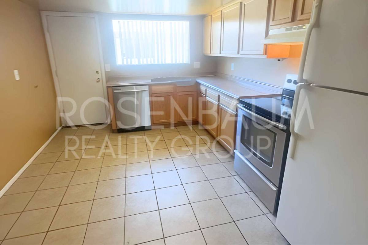 Apartment for rent at 3313 W Harmont Dr #3, Phoenix, AZ 85051