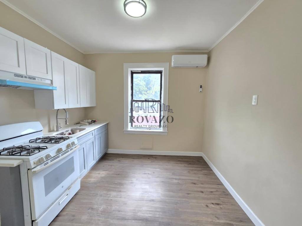 Apartment for rent at 18 40th St #104, Irvington, NJ 07111