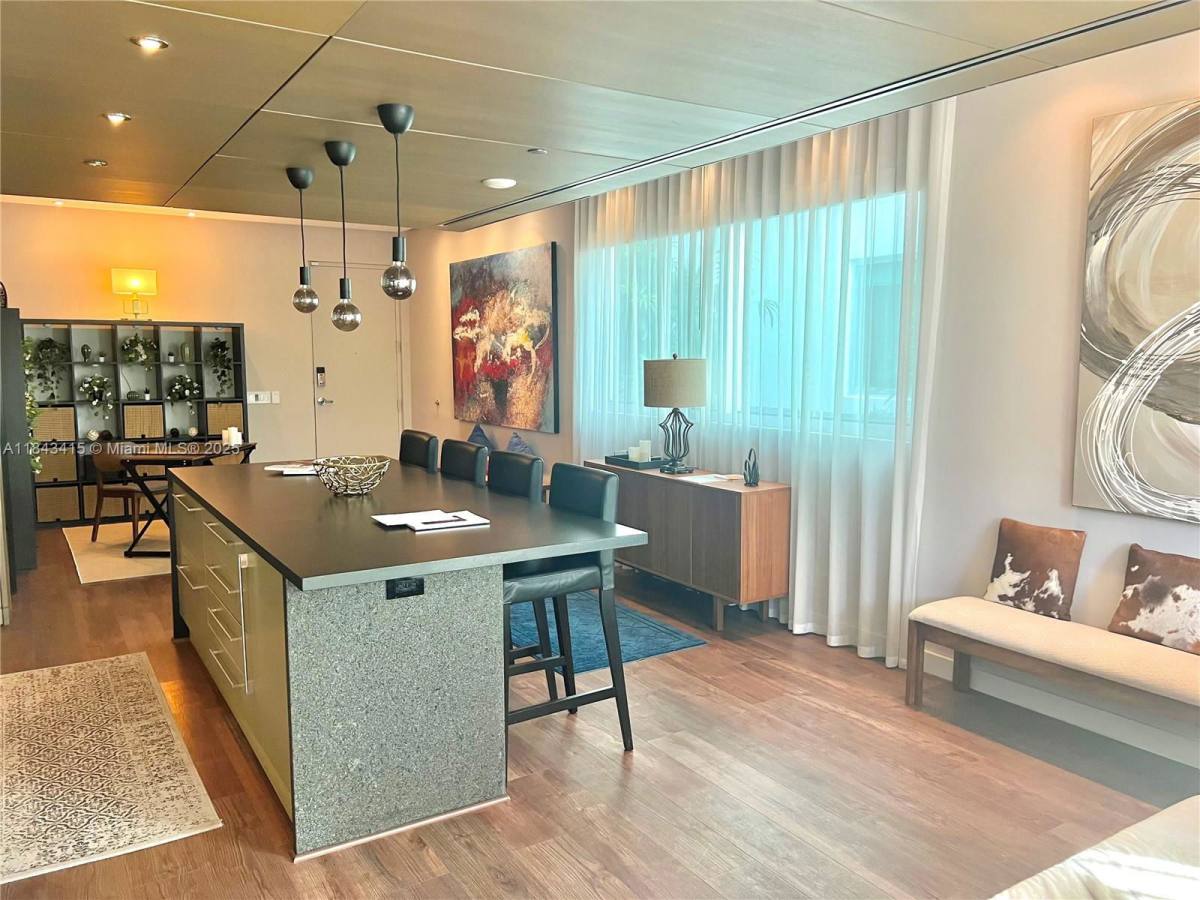 Apartment for rent at 1700 Meridian Ave #204, Miami Beach, FL 33139