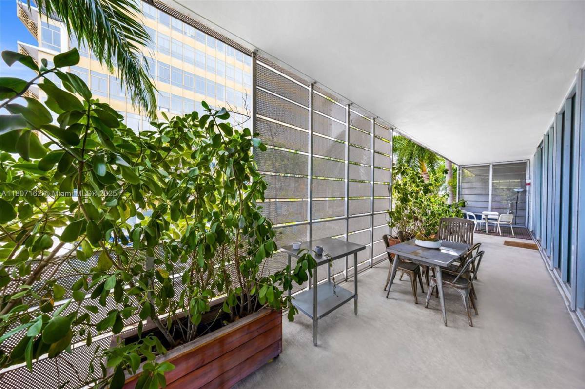 Apartment for rent at 1700 Meridian Ave #300, Miami Beach, FL 33139