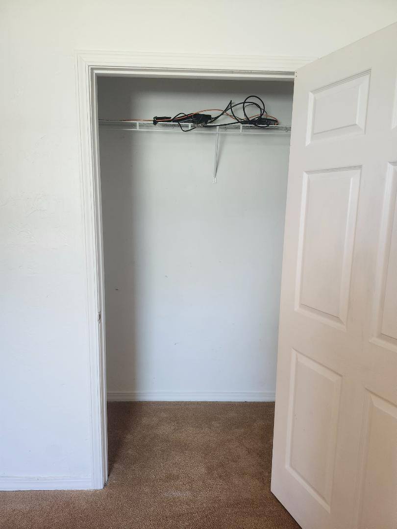 Apartment for rent at 320 N Washington Ave #6, Lebanon, MO 65536