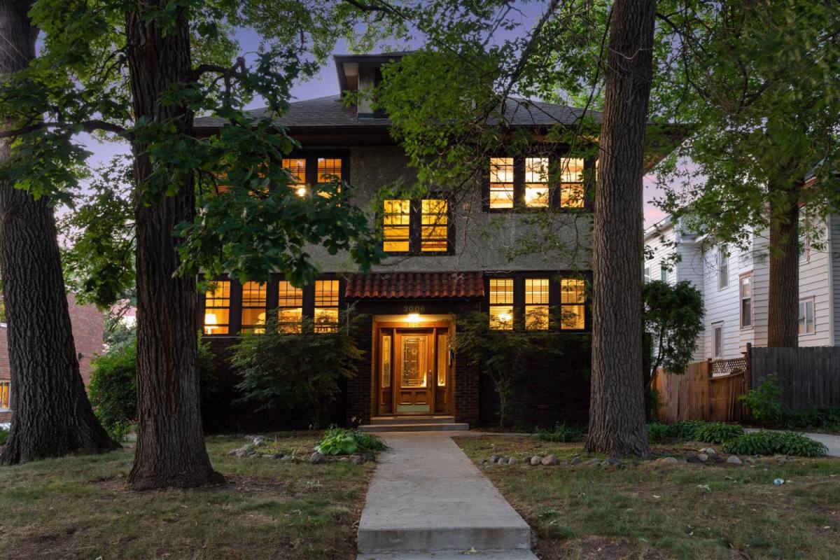 Condo for rent at 3006 W 44th St #2, Minneapolis, MN 55410