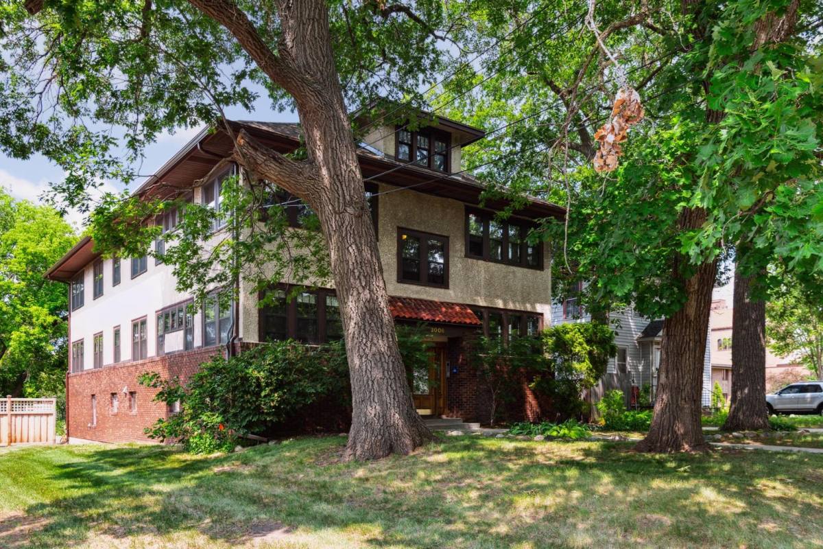 Condo for rent at 3006 W 44th St #2, Minneapolis, MN 55410
