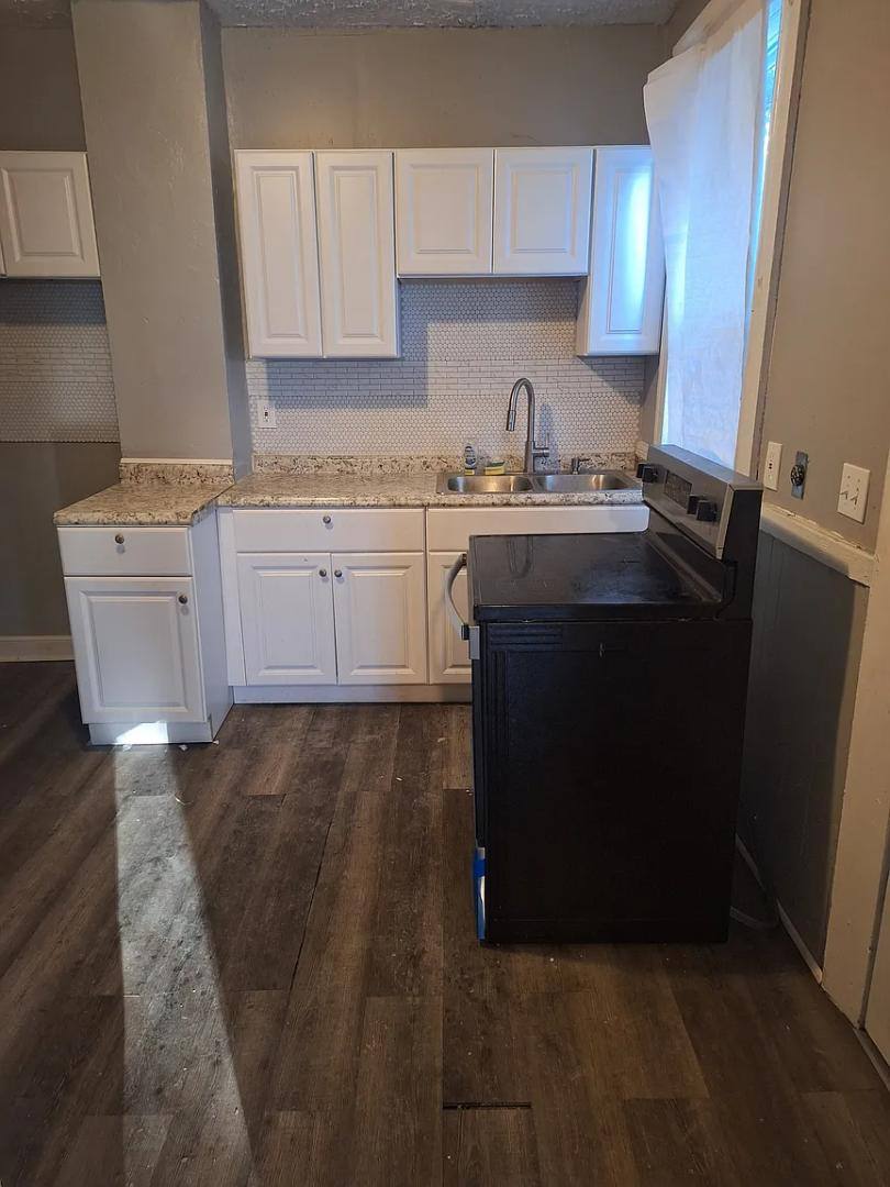 House for rent at 2355 E 86th St #1, Cleveland, OH 44106