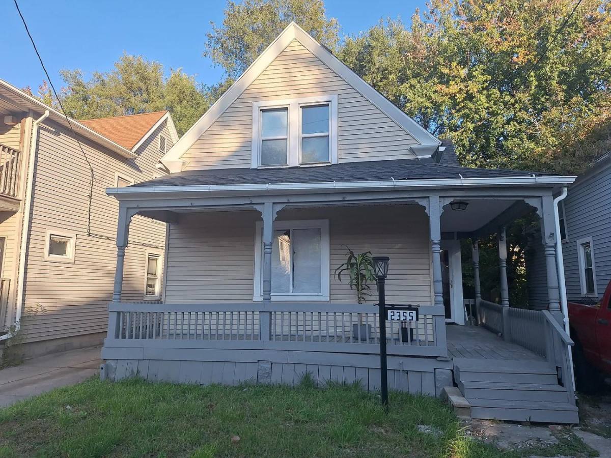 House for rent at 2355 E 86th St #1, Cleveland, OH 44106