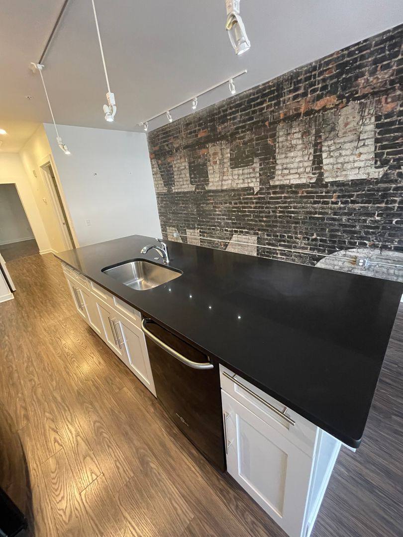 Apartment for rent at 909 Penn Ave, Pittsburgh, PA 15222