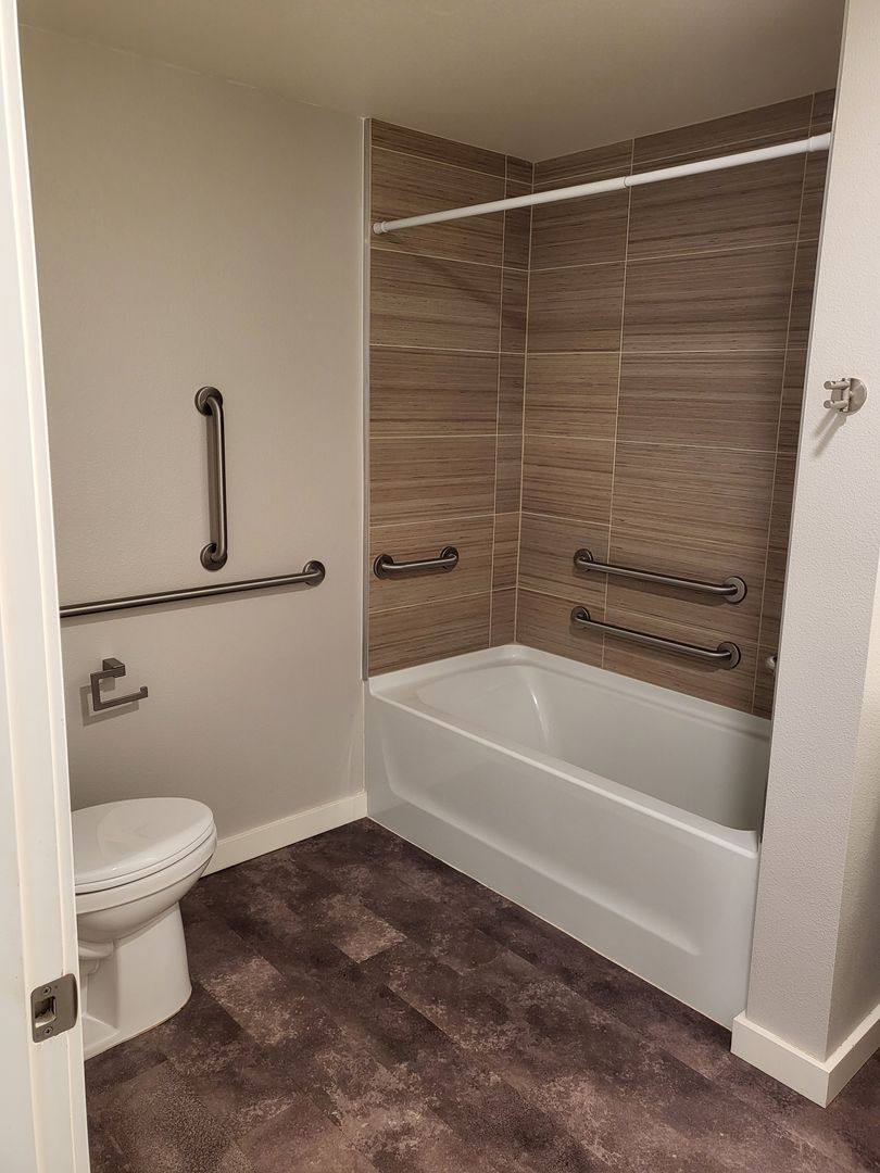 Apartment for rent at 8445 Pacific Ave, Tacoma, WA 98444