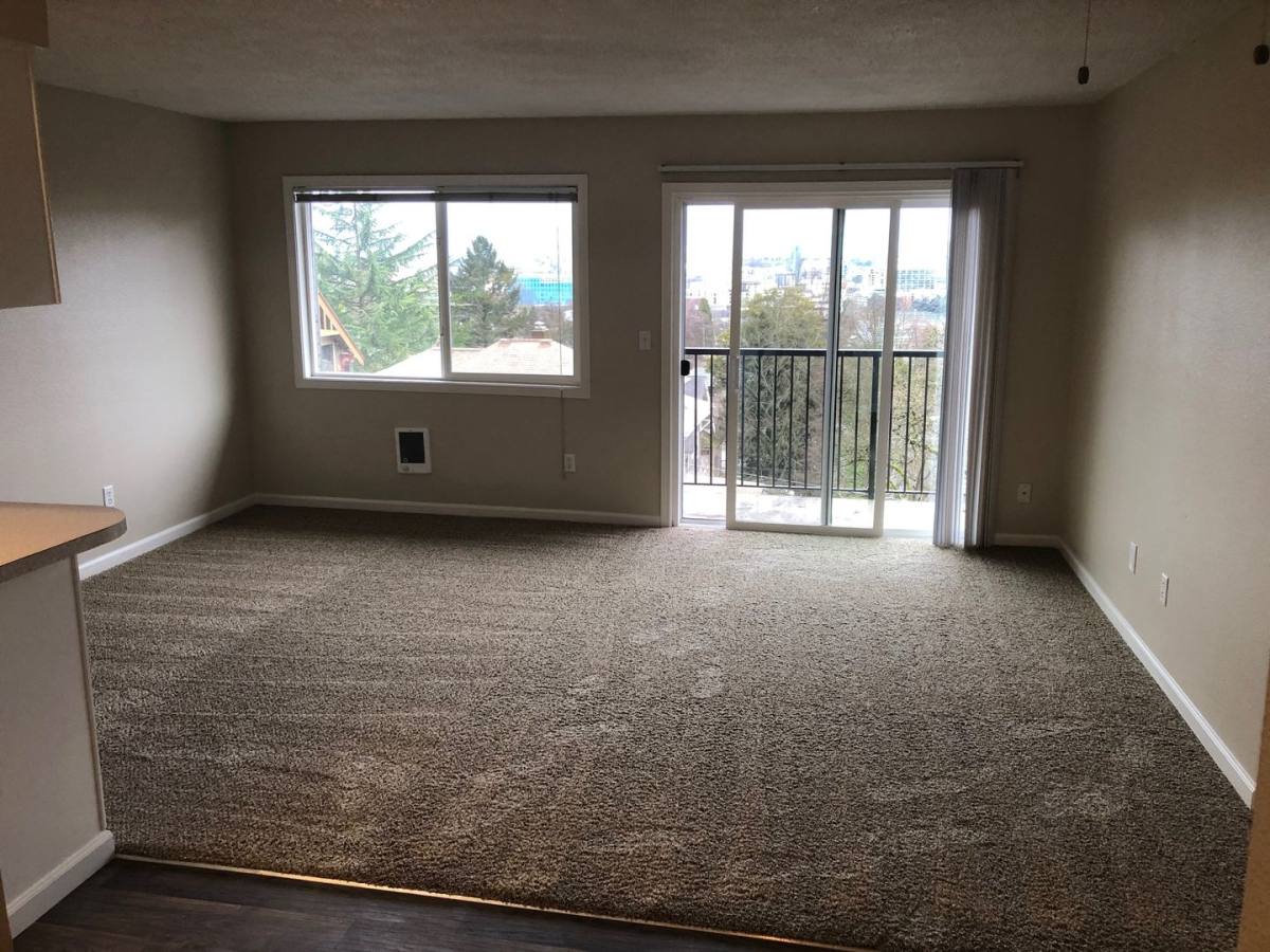 Apartment for rent at 1402-1422 SW Hall St, Portland, OR 97201
