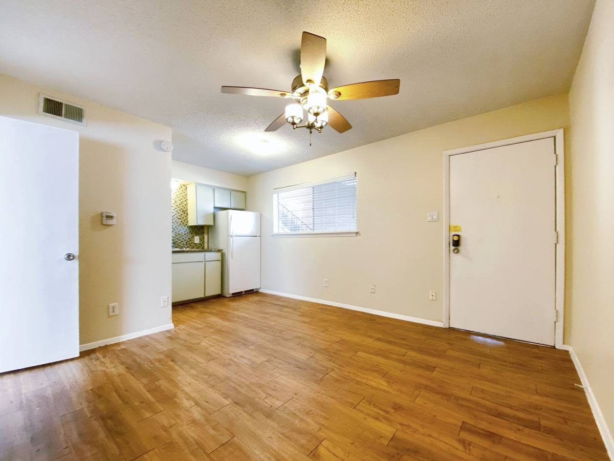 Apartment for rent at 2800 Swisher St, Austin, TX 78705