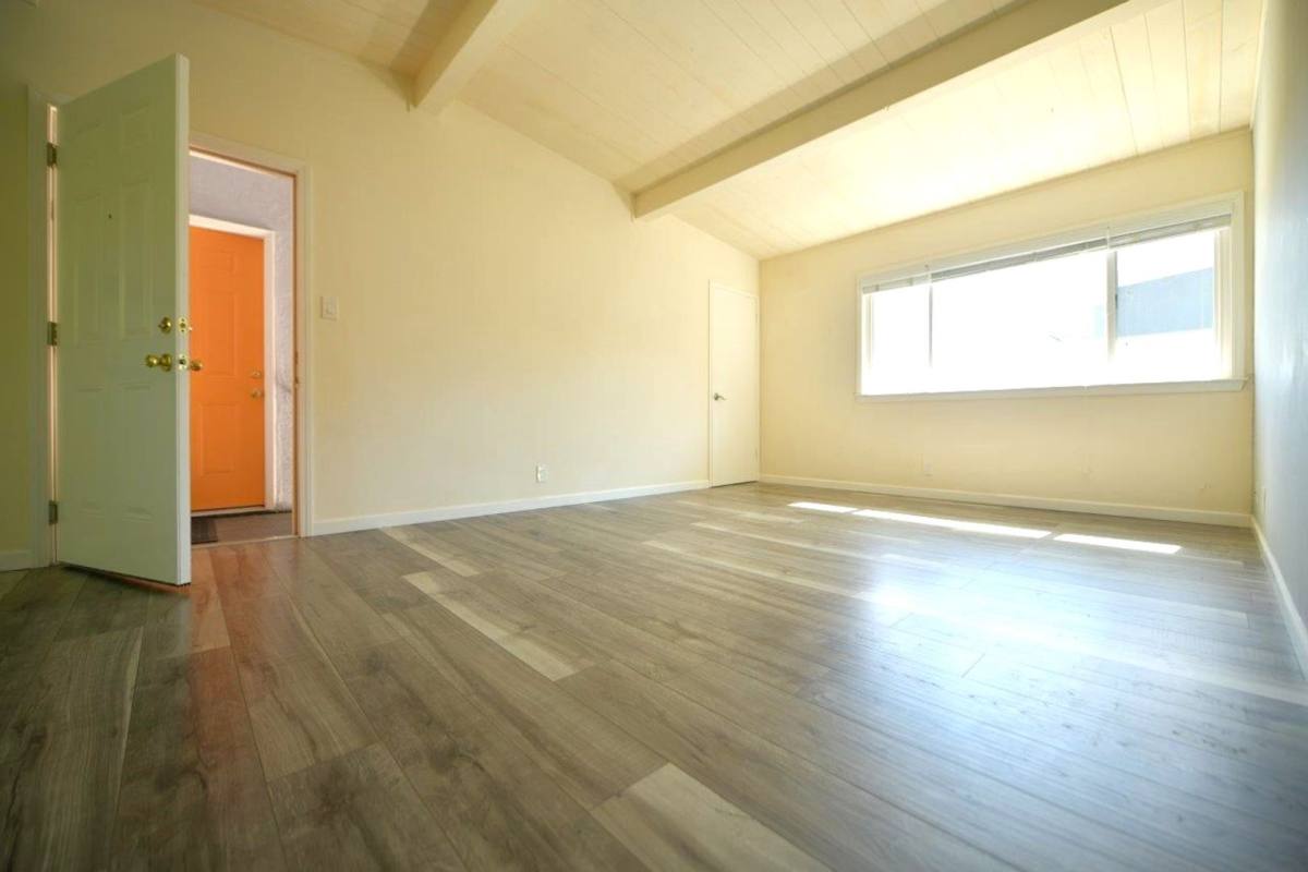 Apartment for rent at 1726 Lacassie Ave, Walnut Creek, CA 94596