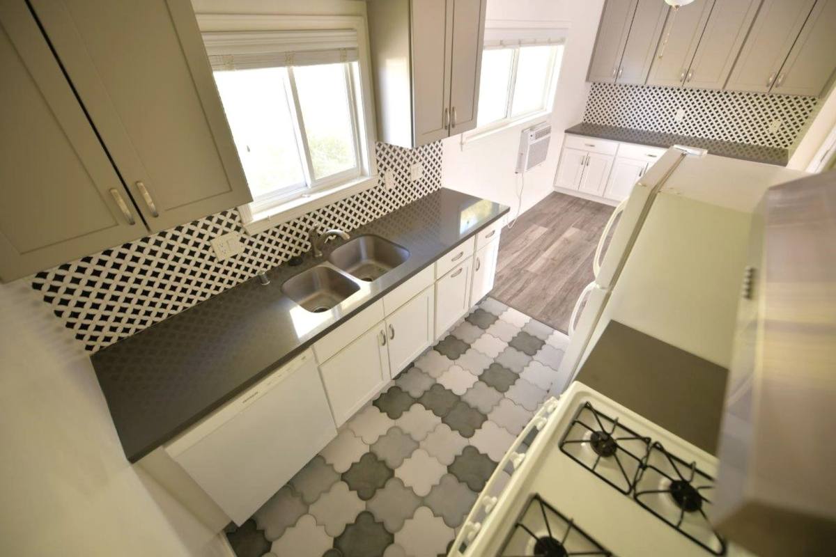 Apartment for rent at 1726 Lacassie Ave, Walnut Creek, CA 94596