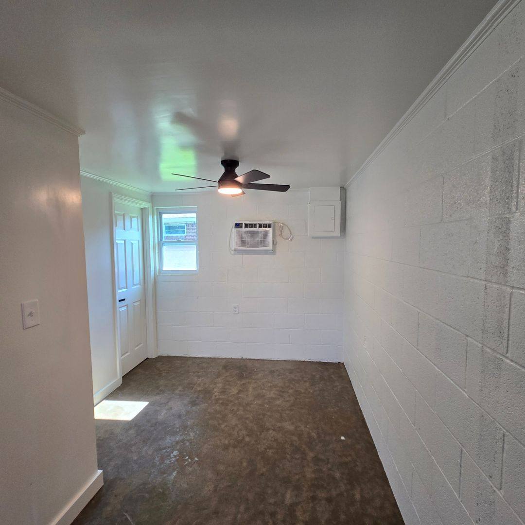 Apartment for rent at 3204 Johnson St, Newport, AR 72112