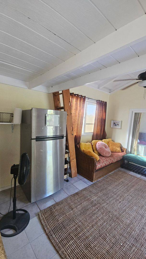 House for rent at 694 Kaae Rd, Wailuku, HI 96793