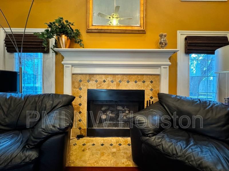 Apartment for rent at 9303 Bent Spur Lane, Houston, TX 77064