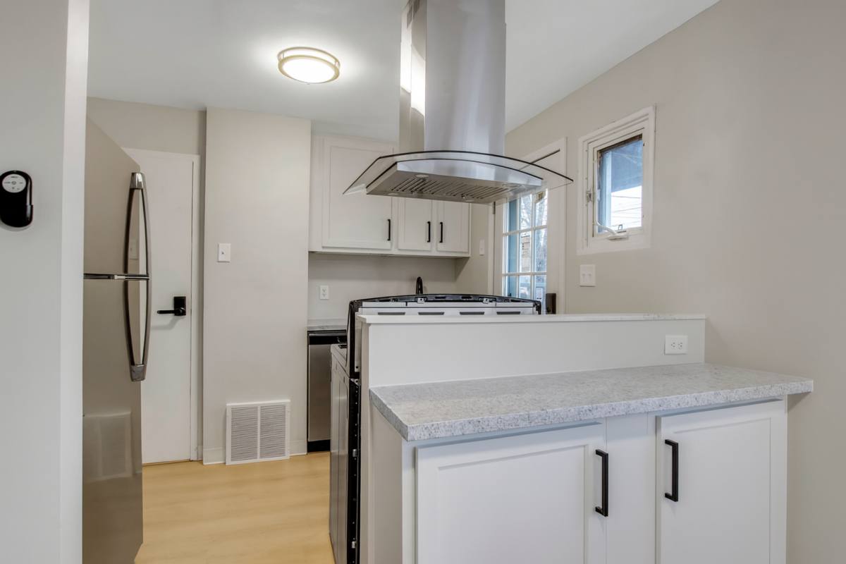 Townhouse for rent at 4035-4055 & 4075-4123 Harlem Rd, Buffalo, NY 14226