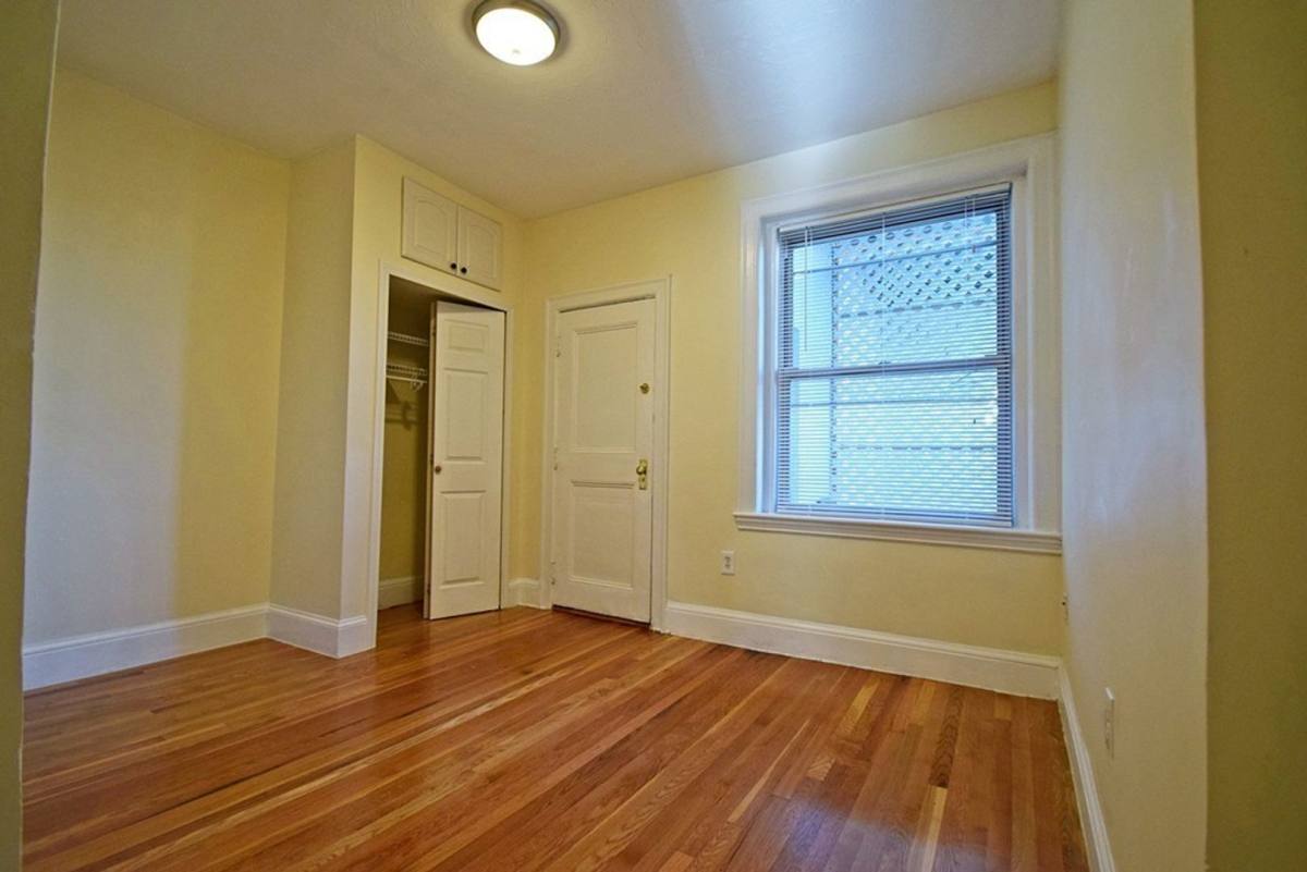 Apartment for rent at 61 Thatcher St #32, Brookline, MA 02446