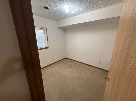 Apartment for rent at 426 S Johnson St #C, Iowa City, IA 52245