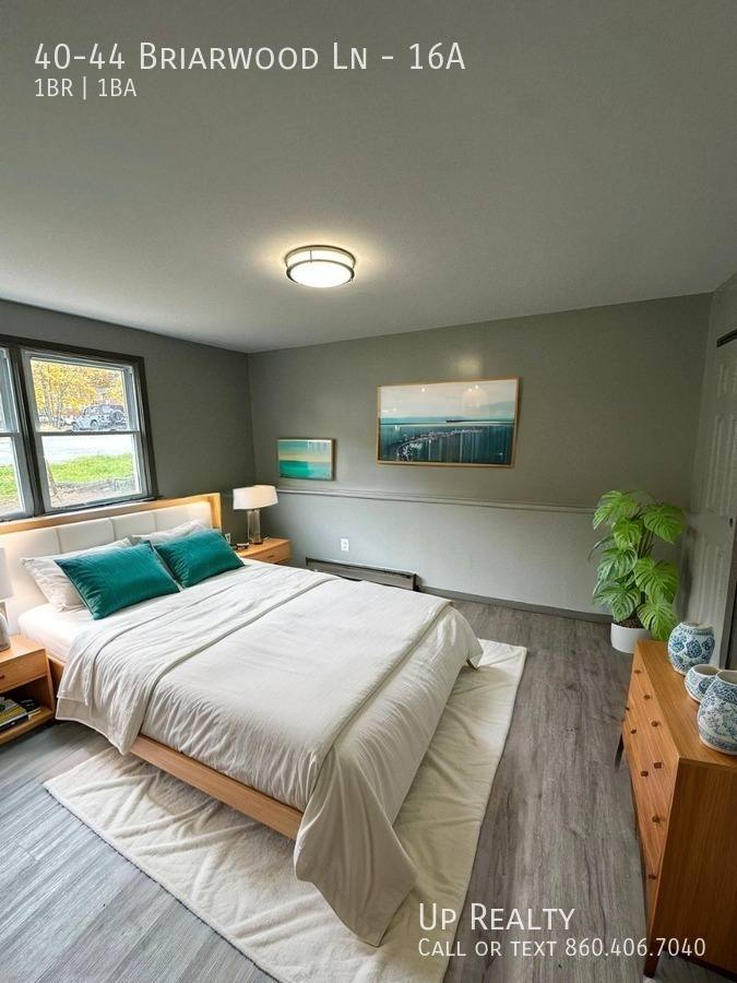 Apartment for rent at 40-44 Briarwood Lane #16F, Branford, CT 06405