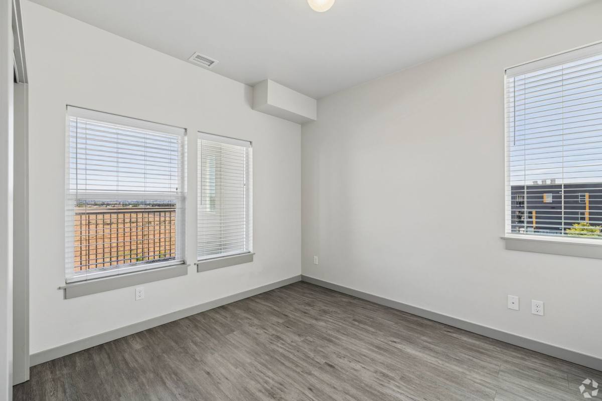 Apartment for rent at 5025 & 5075 Owens Rd, Moses Lake, WA 98837