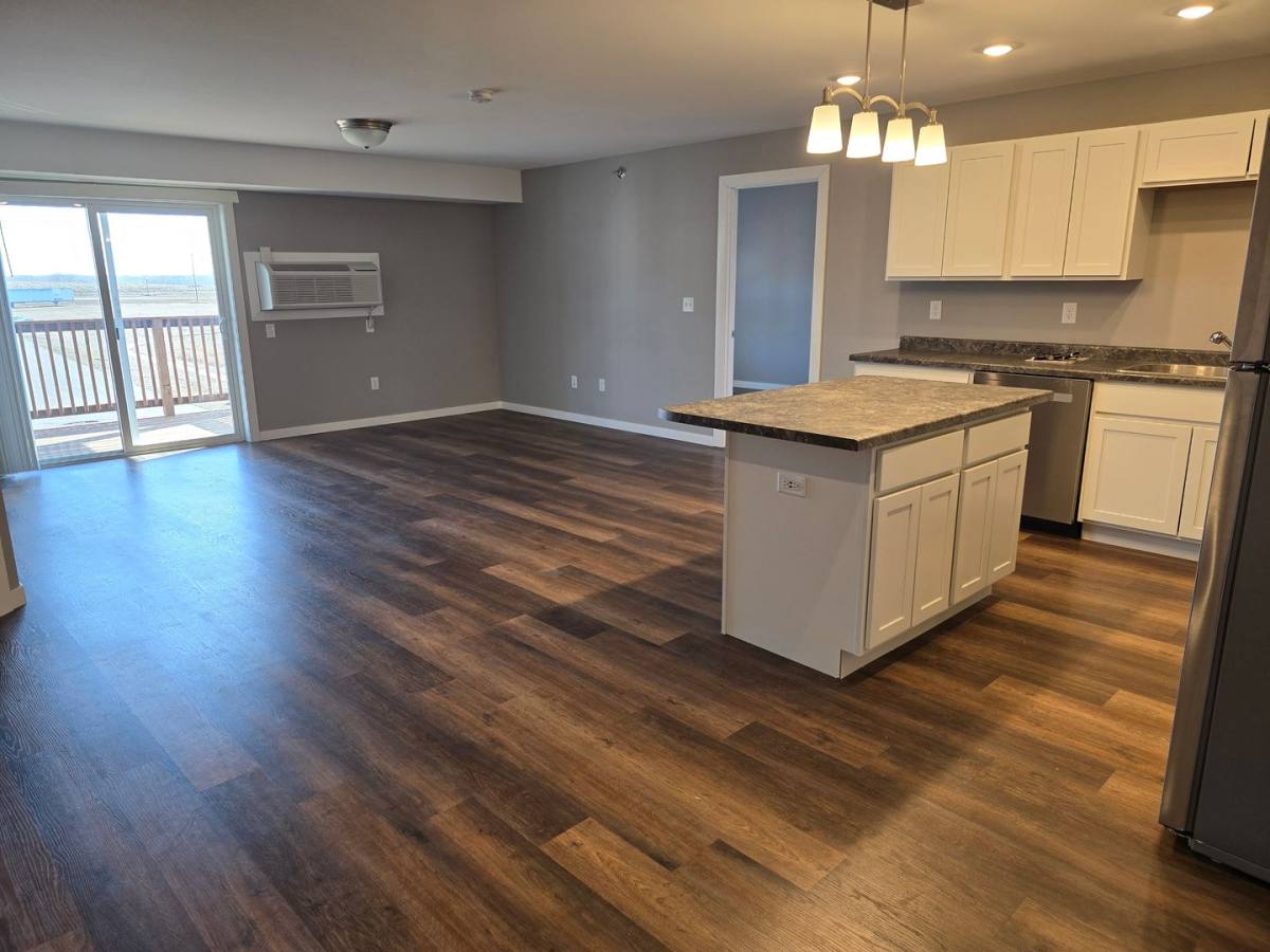 Apartment for rent at 1021 30th St NW, Willmar, MN 56201