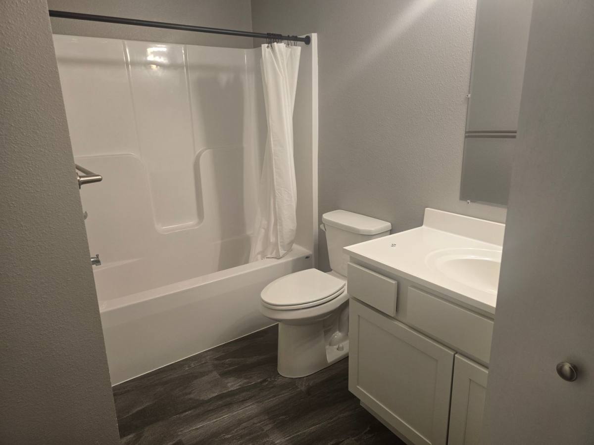 Apartment for rent at 1021 30th St NW, Willmar, MN 56201