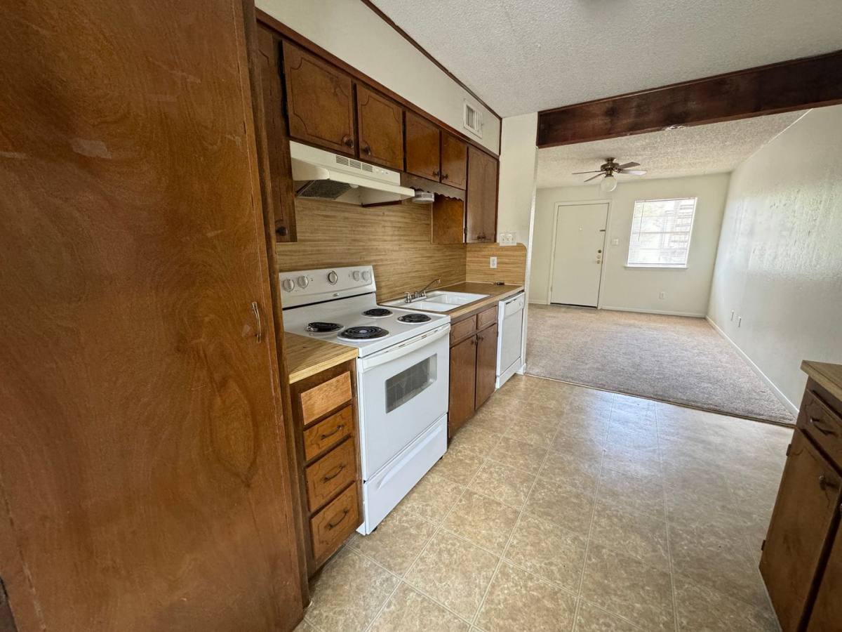 Apartment for rent at 917 N 7th St, Copperas Cove, TX 76522