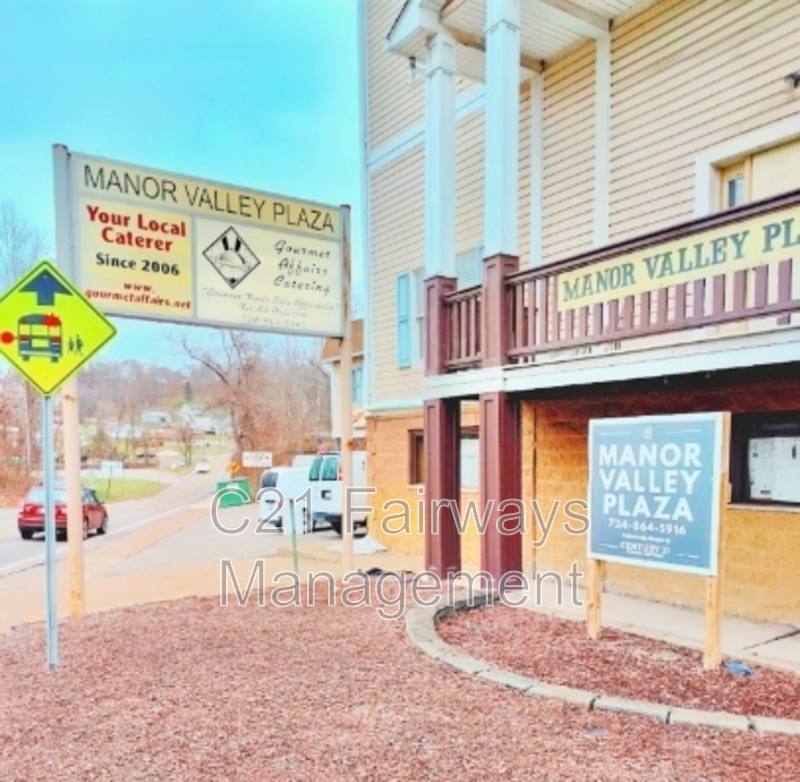 Apartment for rent at 40 Race St #2D, Manor, PA 15665