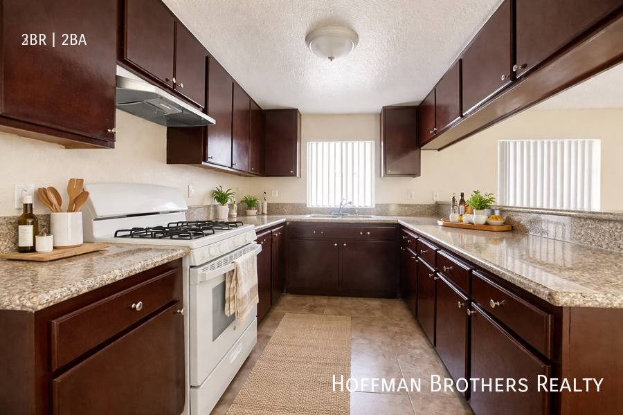 Apartment for rent at 8926 Burnet Ave #227, North Hills, CA 91343