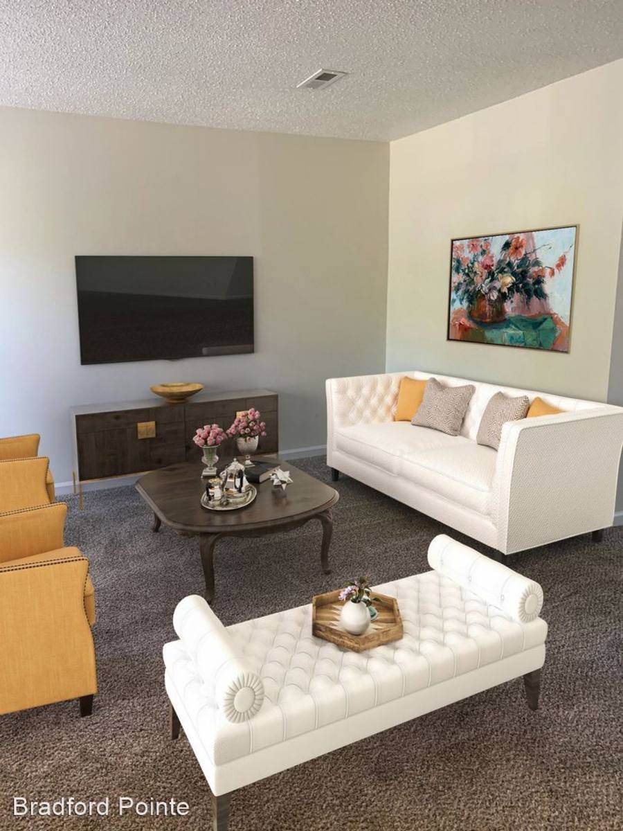 Apartment for rent at 1680-1682 E Franklin St, Evansville, IN 47711