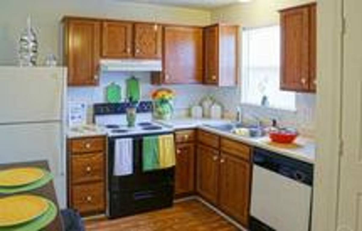 Apartment for rent at 1680-1682 E Franklin St, Evansville, IN 47711