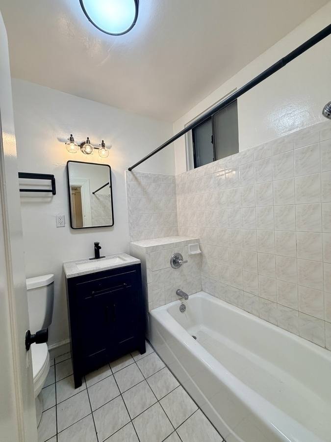 Apartment for rent at 1441 Larkin St #2, San Francisco, CA 94118