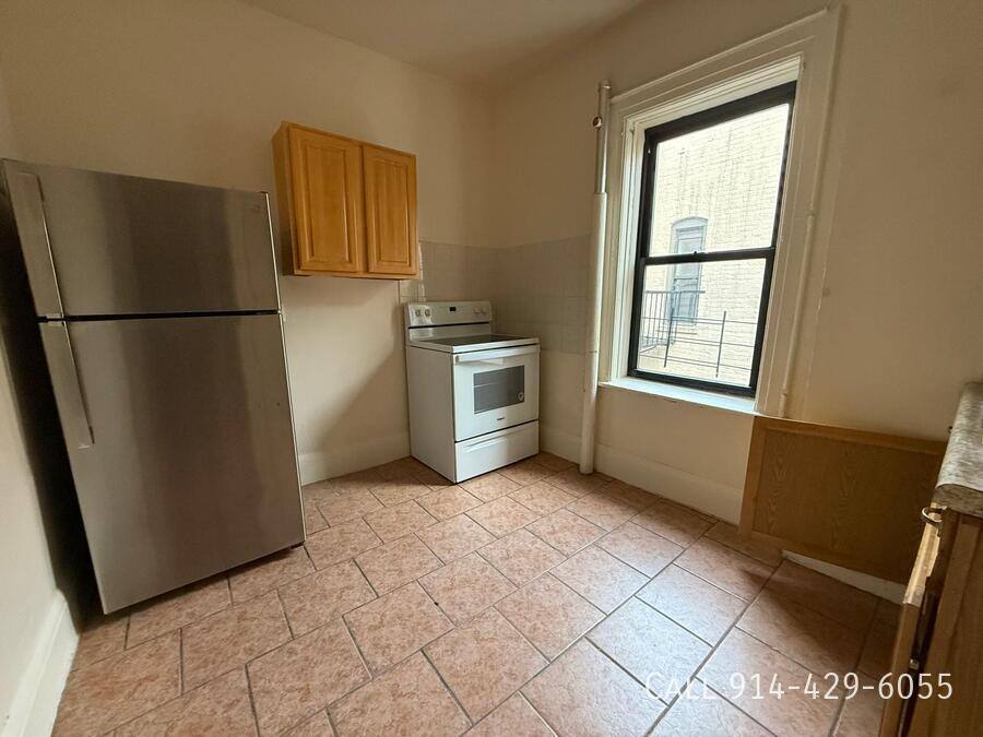 Apartment for rent at 82 Hamilton Ave, Yonkers, NY 10705