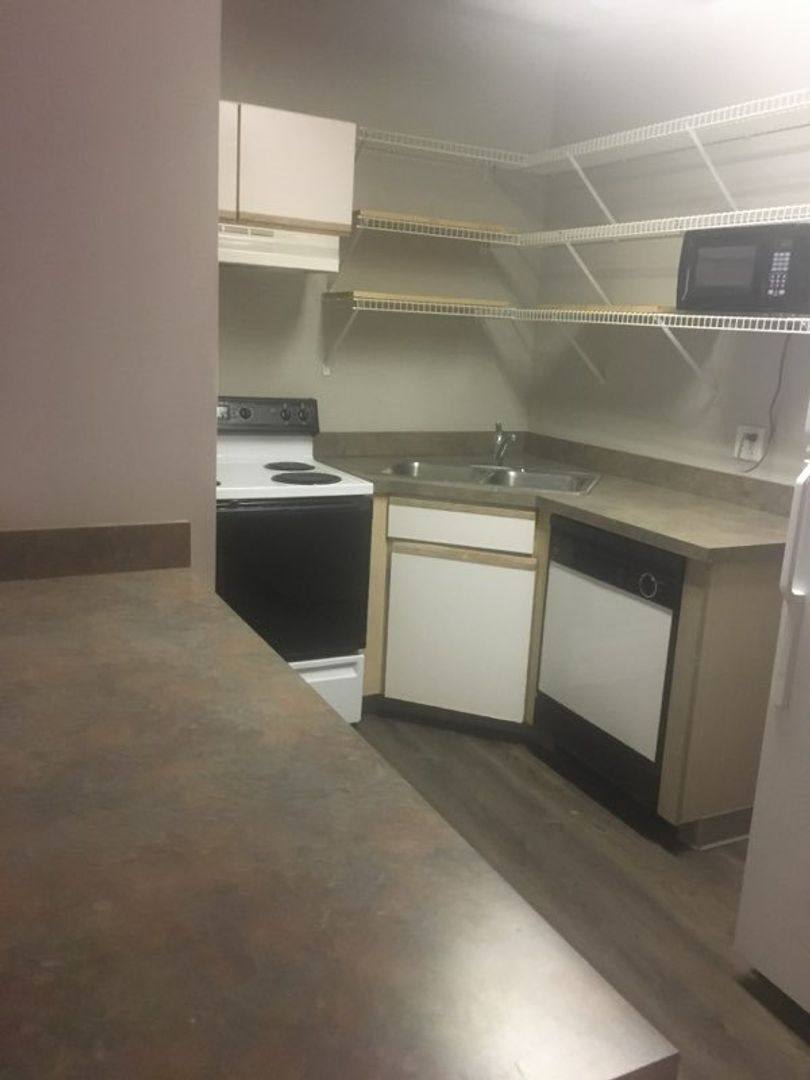 Apartment for rent at 1115 Harney St, Omaha, NE 68102