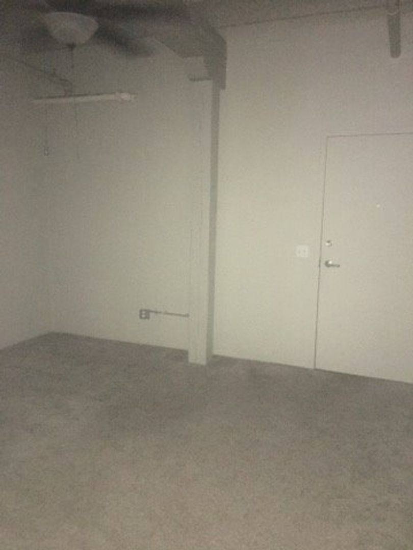Apartment for rent at 1115 Harney St, Omaha, NE 68102