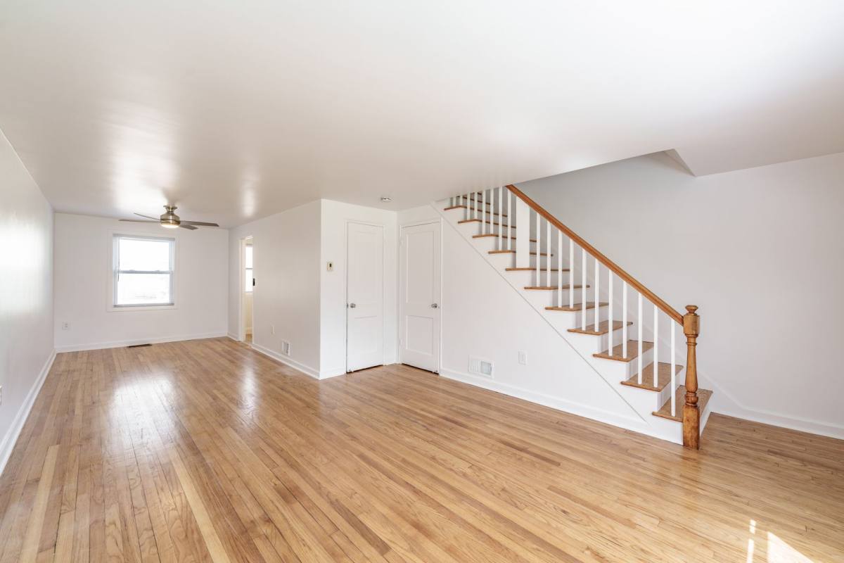 Townhouse for rent at 35 Cooper Place, New Haven, CT 06515