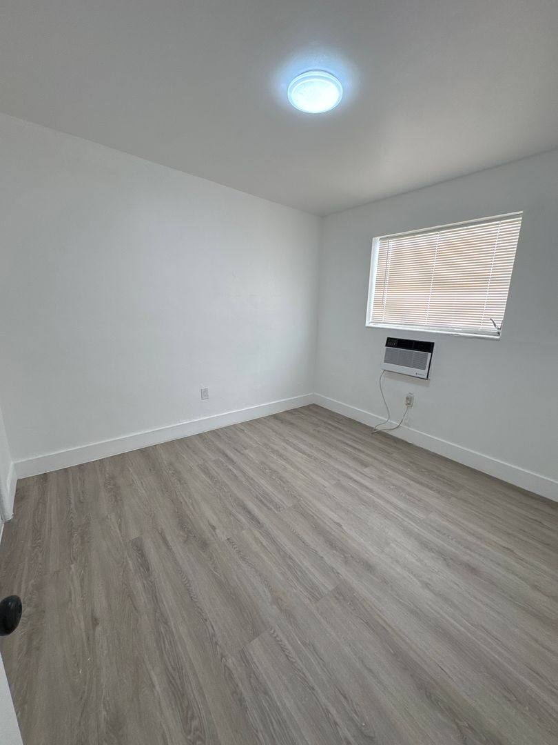 Apartment for rent at 936 SW 4th St, Miami, FL 33130
